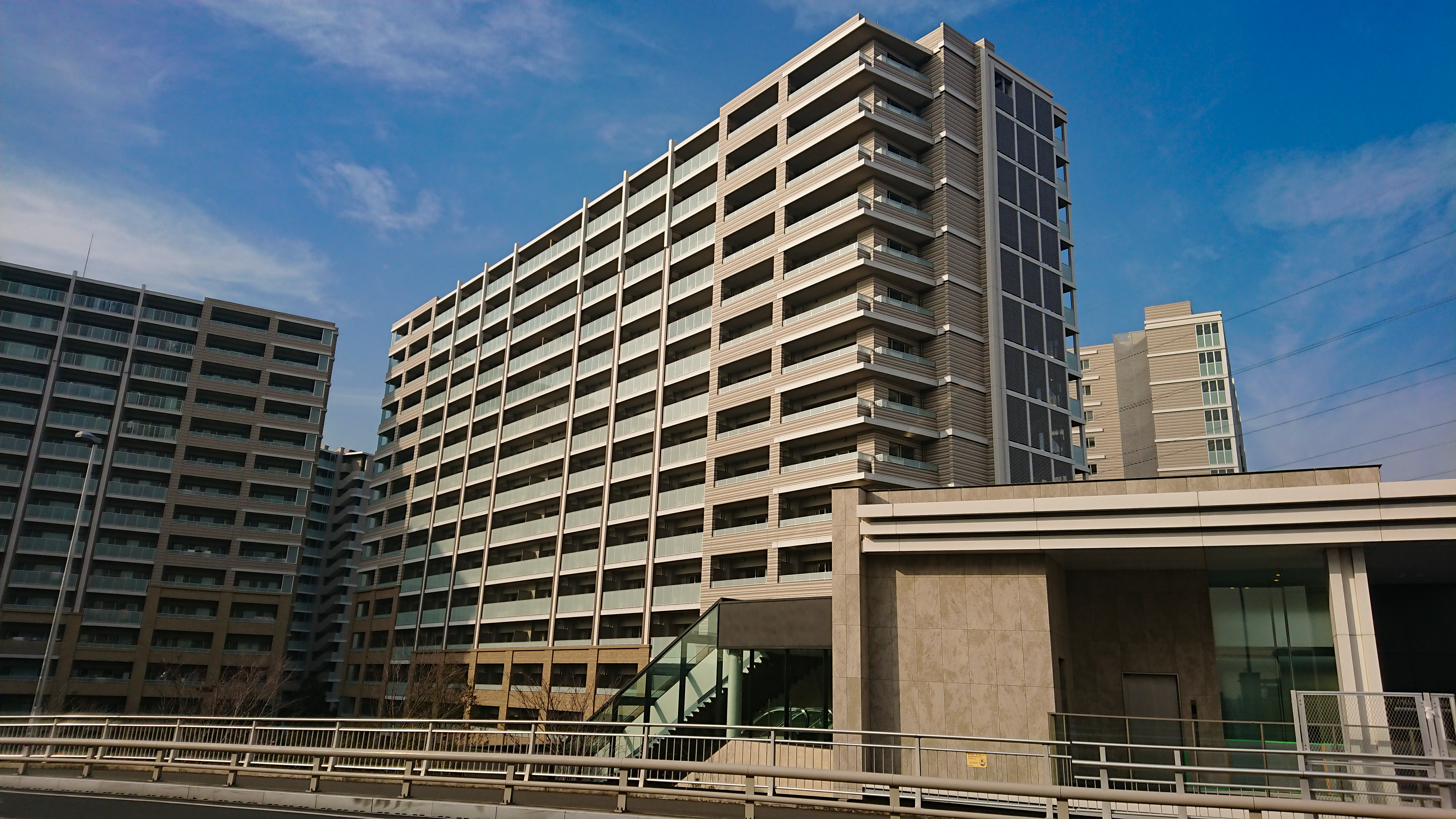 クレストプライムレジデンス