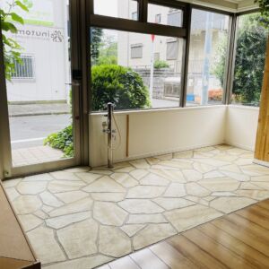 ローラーストーン